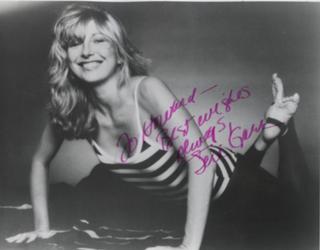 Teri Garr feet photo thumbnail