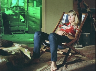 Teri Garr feet photo thumbnail