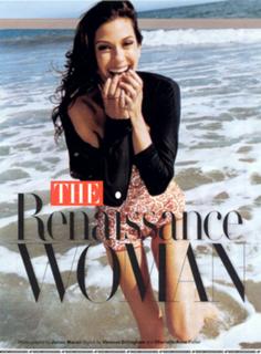 Teri Hatcher feet photo thumbnail