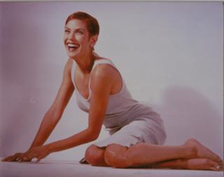 Teri Hatcher feet photo thumbnail
