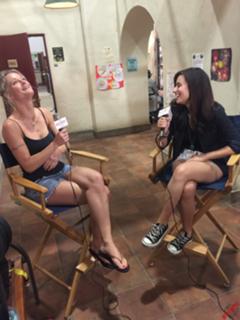 Teri Polo feet photo thumbnail