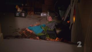 Teri Polo feet photo thumbnail