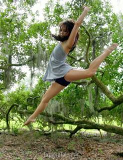 Teri Wyble feet photo 17
