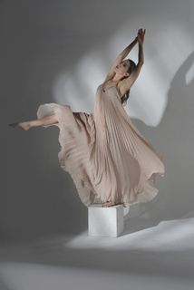 Teri Wyble feet photo 9