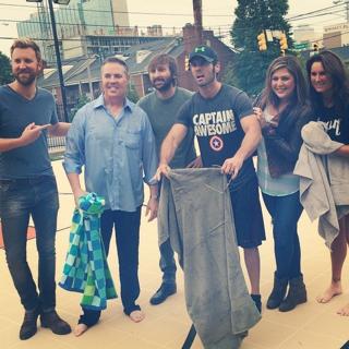Terri Clark feet photo 4