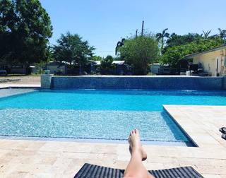 Terri Clark feet photo 1