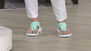 Terri Conn feet photo 4