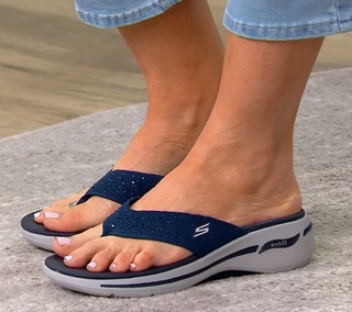 Terri Conn feet photo 10