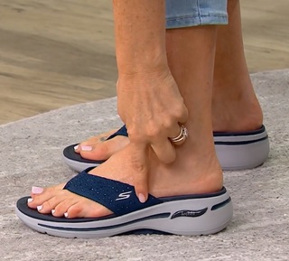 Terri Conn feet photo 6