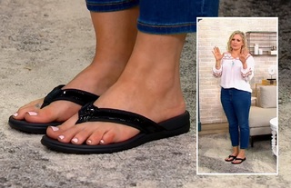 Terri Conn feet photo 17