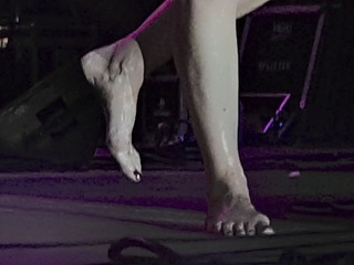 Terri Nunn feet photo 1