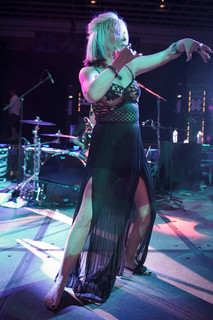 Terri Nunn feet photo 8