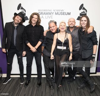 Terri Nunn feet photo 18