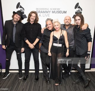 Terri Nunn feet photo 17