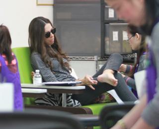Terri Seymour feet photo 18