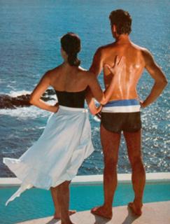 Terry Farrell feet photo thumbnail