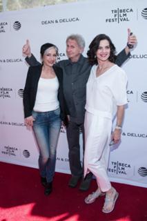 Terry Farrell feet photo thumbnail