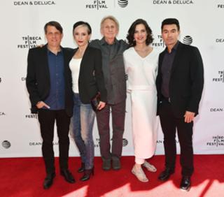 Terry Farrell feet photo thumbnail