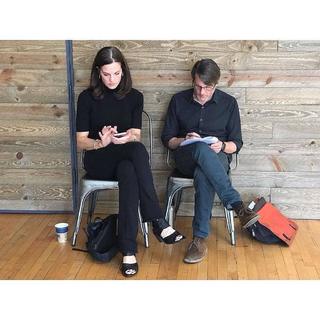 Terry Farrell feet photo thumbnail