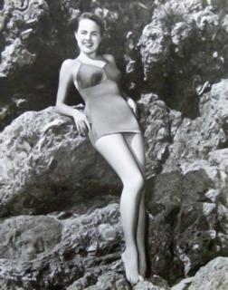 Terry Moore feet photo 4