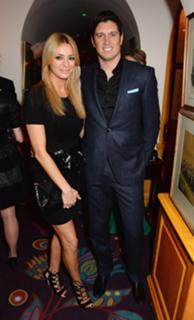 Tess Daly feet photo thumbnail