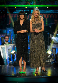 Tess Daly feet photo thumbnail