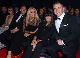 Tess Daly feet photo thumbnail