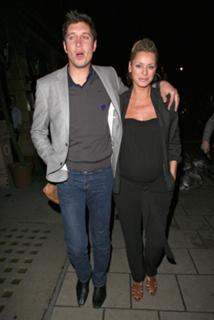 Tess Daly feet photo thumbnail