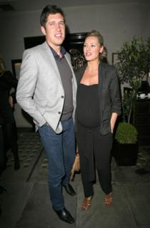 Tess Daly feet photo thumbnail