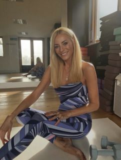 Tess Daly feet photo 1