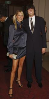 Tess Daly feet photo thumbnail