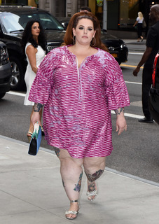 Tess Holliday feet photo 15