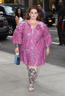 Tess Holliday feet photo 14