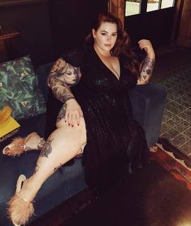 Tess Holliday feet photo 3