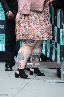 Tess Holliday feet photo 10