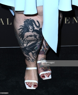 Tess Holliday feet photo 4