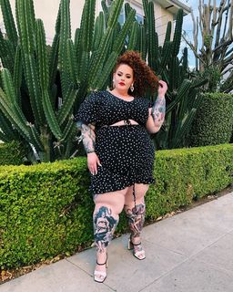 Tess Holliday feet photo 15