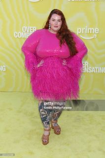 Tess Holliday feet photo 18