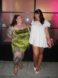 Tess Holliday feet photo 17