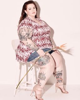 Tess Holliday feet photo 1