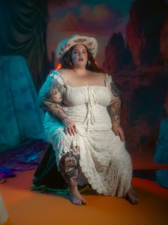 Tess Holliday feet photo 3