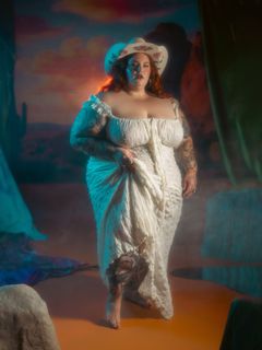 Tess Holliday feet photo 2