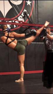 Tess Kielhamer feet photo 8