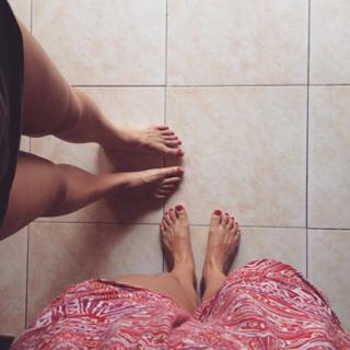 Tess Milne feet photo 5