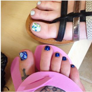 Tess Taylor feet photo 6