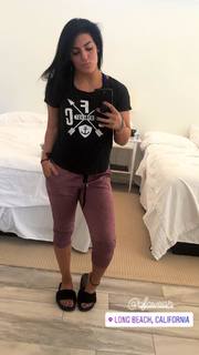 Tessa Blanchard feet photo thumbnail