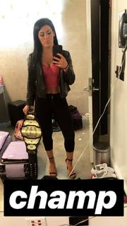 Tessa Blanchard feet photo thumbnail