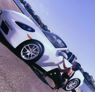 Tessa Blanchard feet photo thumbnail