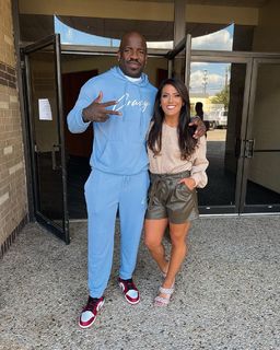 Tessa Blanchard feet photo thumbnail