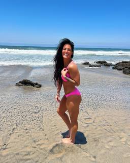 Tessa Blanchard feet photo thumbnail